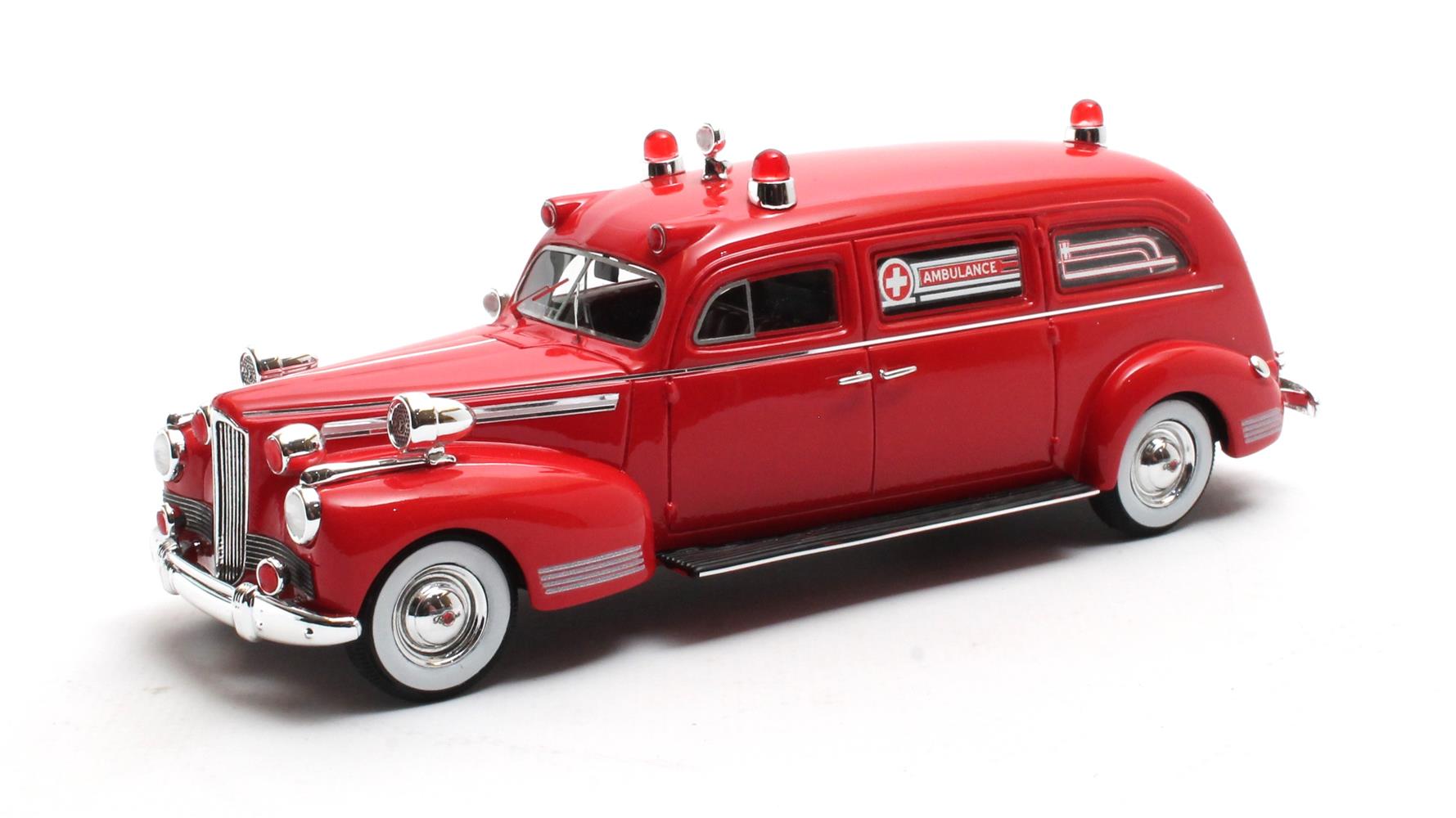 Packard Henney Ambulance 1941 - 1:43